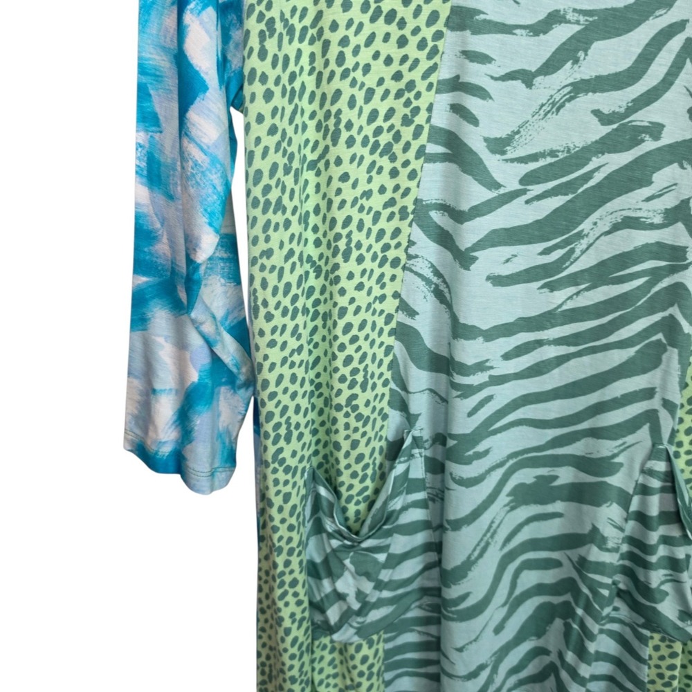 LOGO Lori Goldstein Top Womens Large Blue Mixed Animal Print Tunic Pockets - Picture 4 of 8